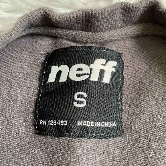 Neff Long Sleeve Top Gray Floral Womens Size Small - Picture 4 of 5